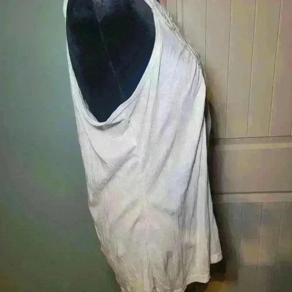 Ava & Grace Lgr tank top - Picture 4 of 5